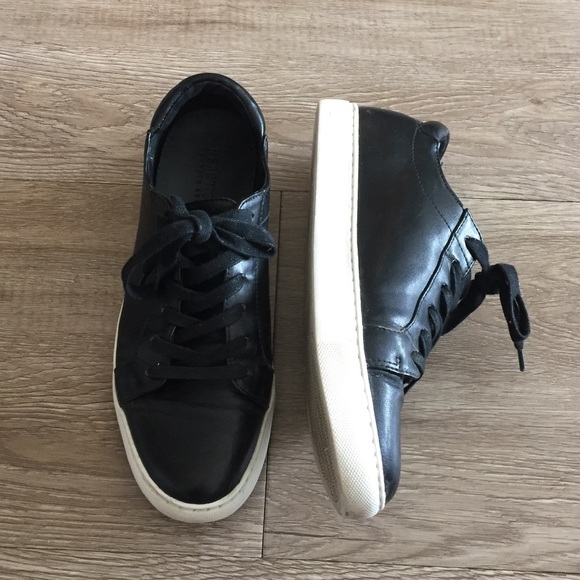 Kam-Era Reaction Kenneth Cole Runner - Picture 2 of 10